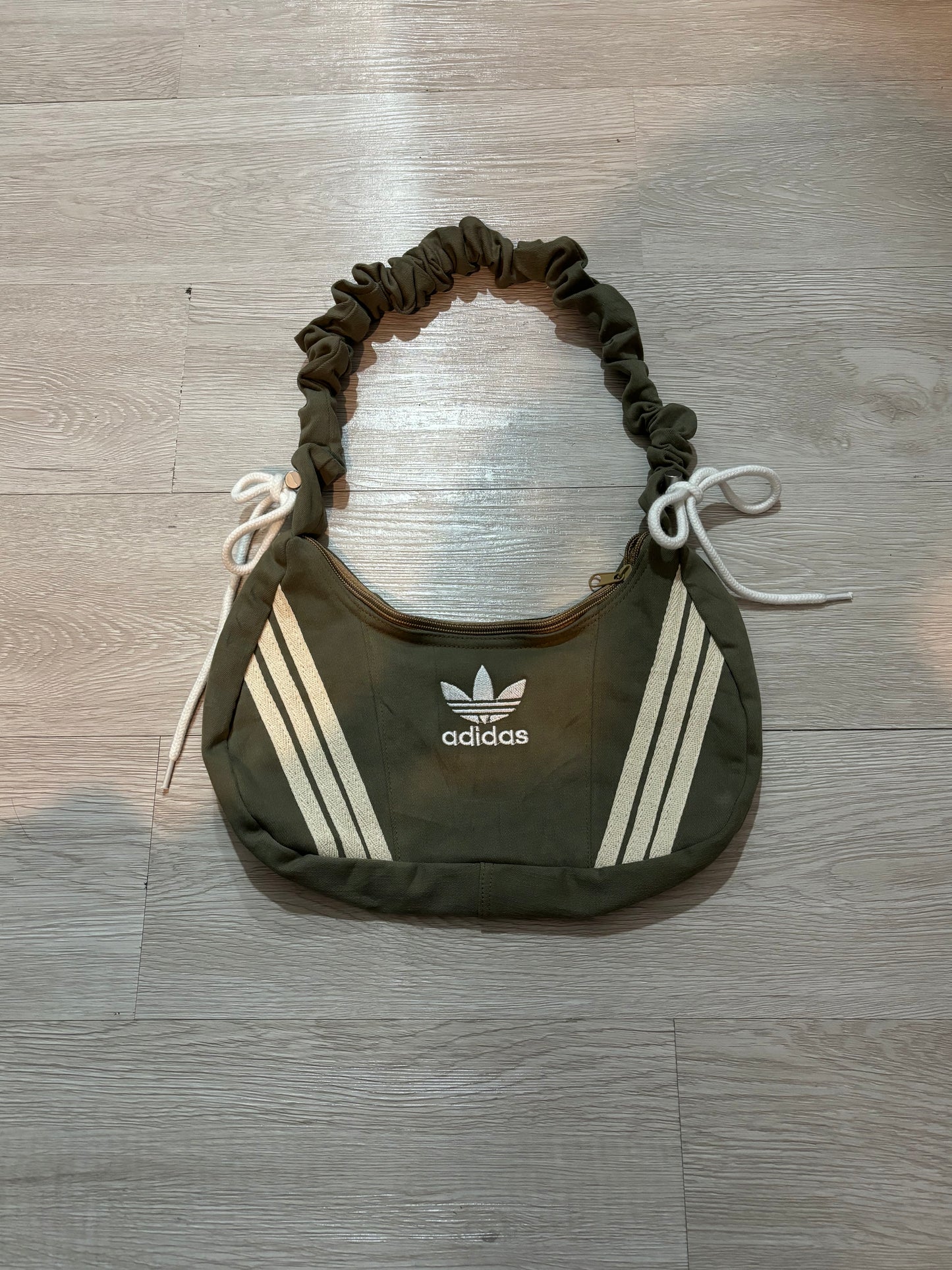 Adidas Remake Bag (灰綠)