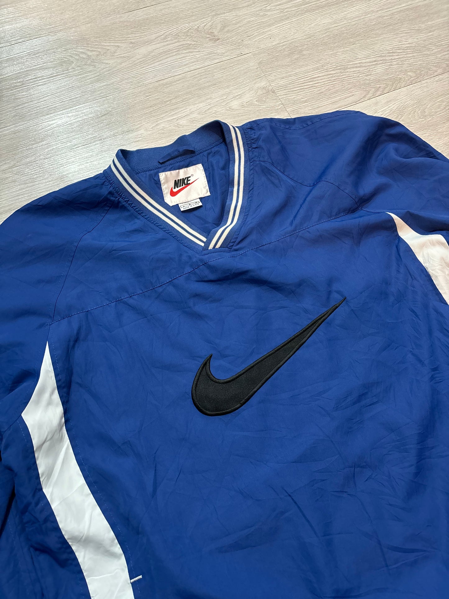 Nike Remake V Neck