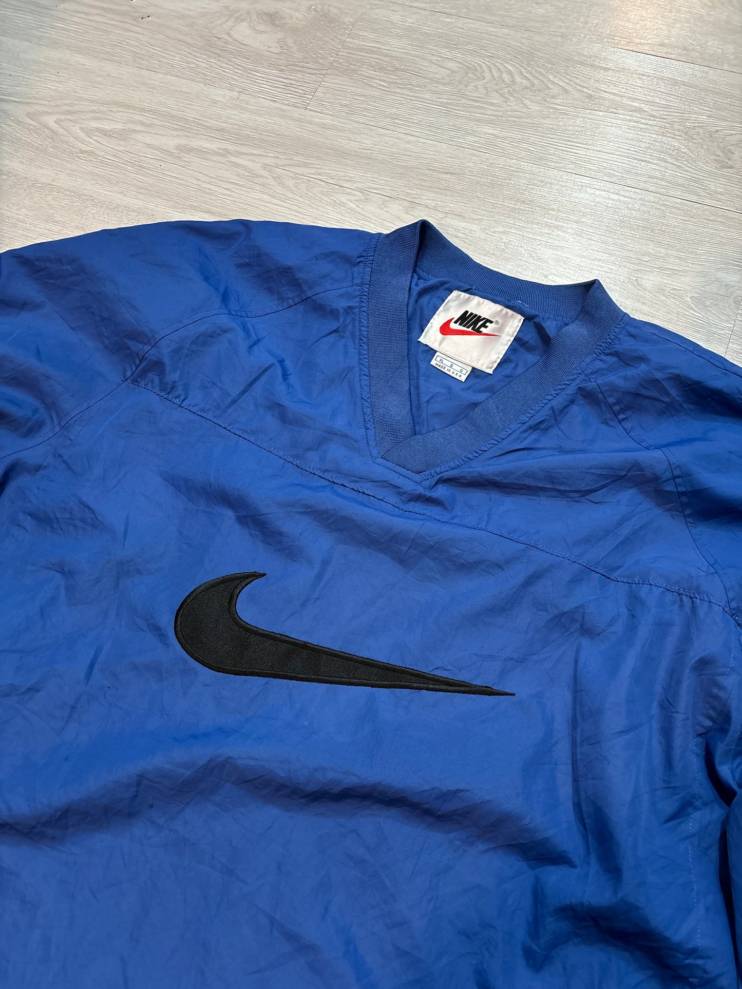Nike Remake V Neck