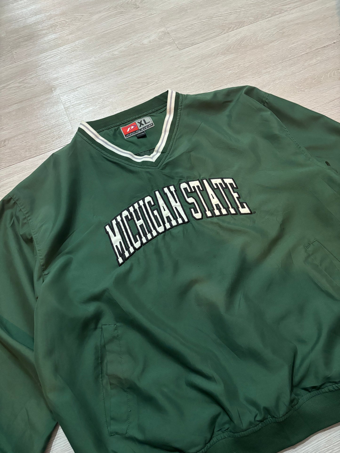 Vintage Teams V Neck (微瑕)