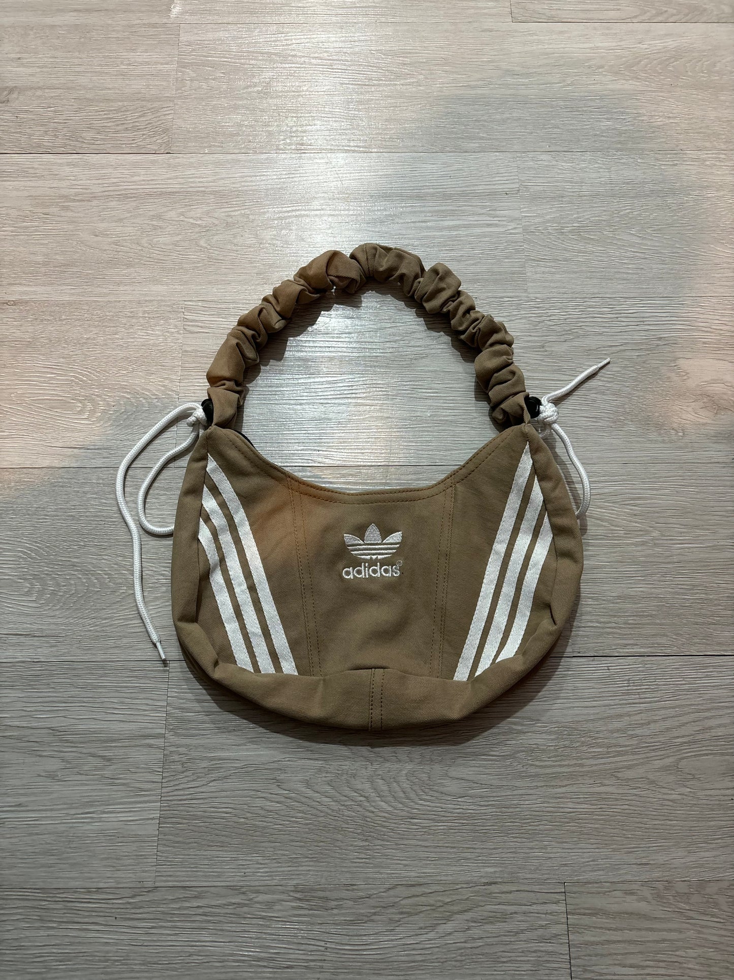Adidas Remake Bag (淺啡)