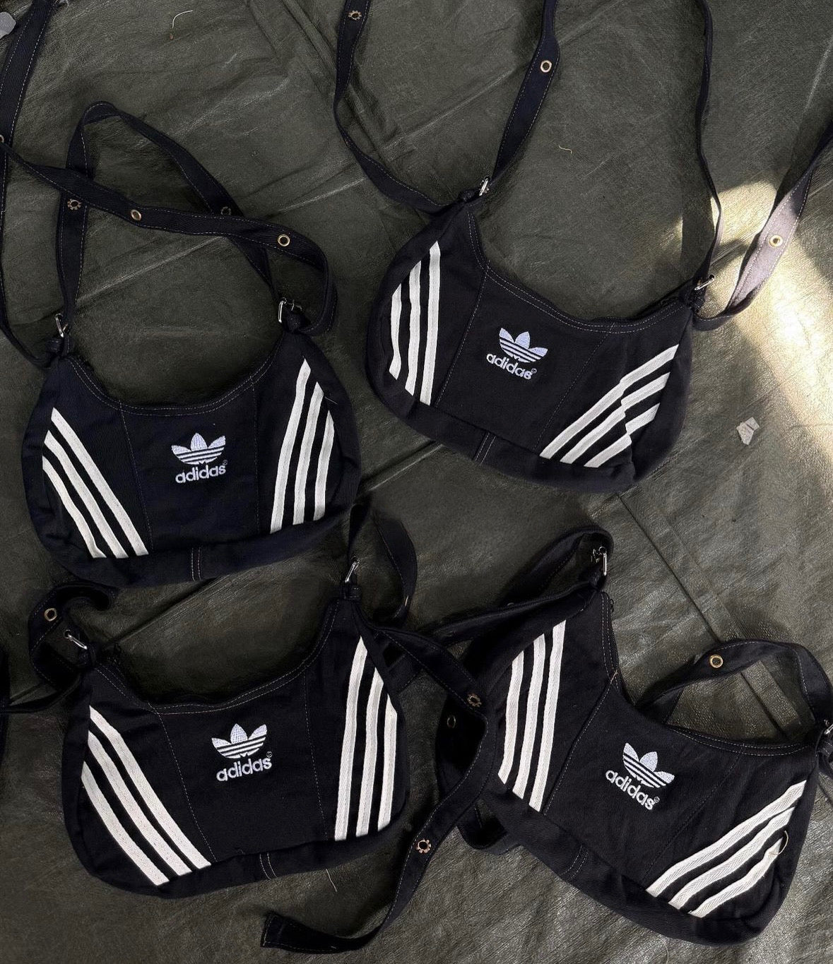 TH005 Adidas Remake肩包/斜揹袋
