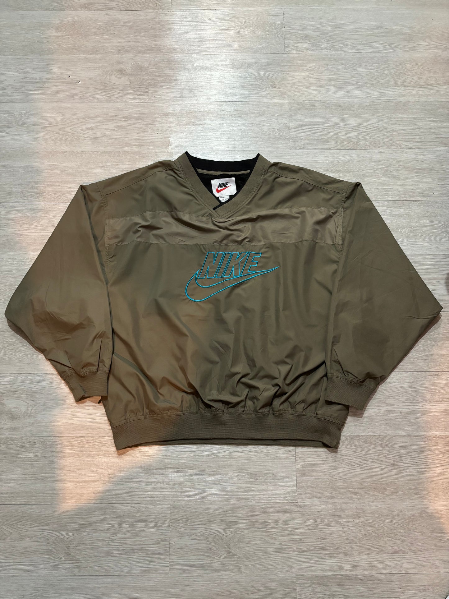 Nike Remake V Neck