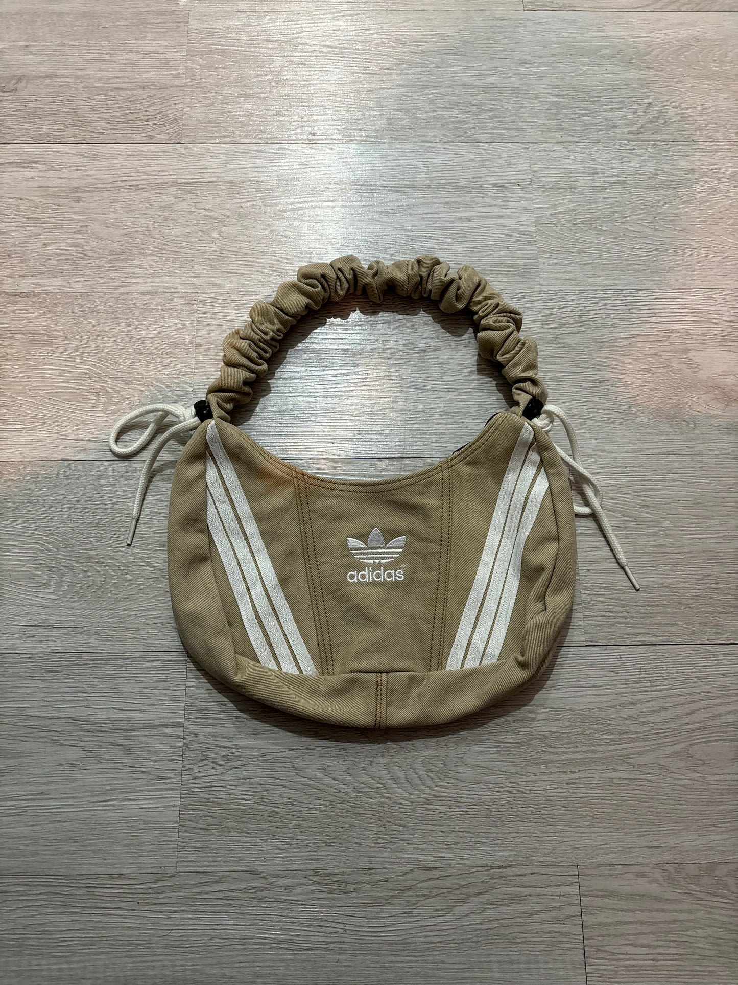 Adidas Remake Bag (米黃)