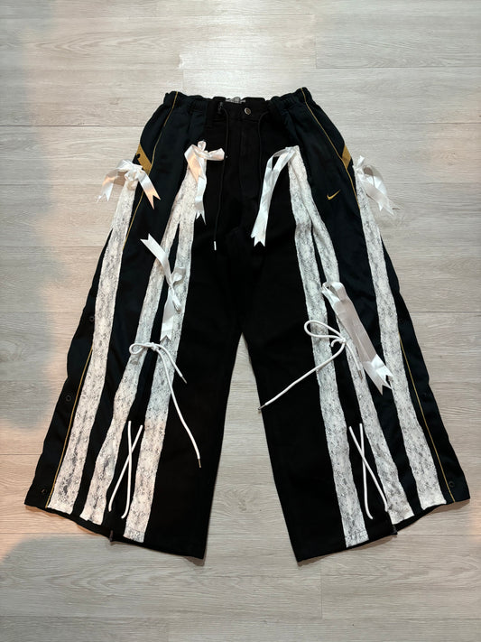 Nike Remake Ribbon Pants (金色)