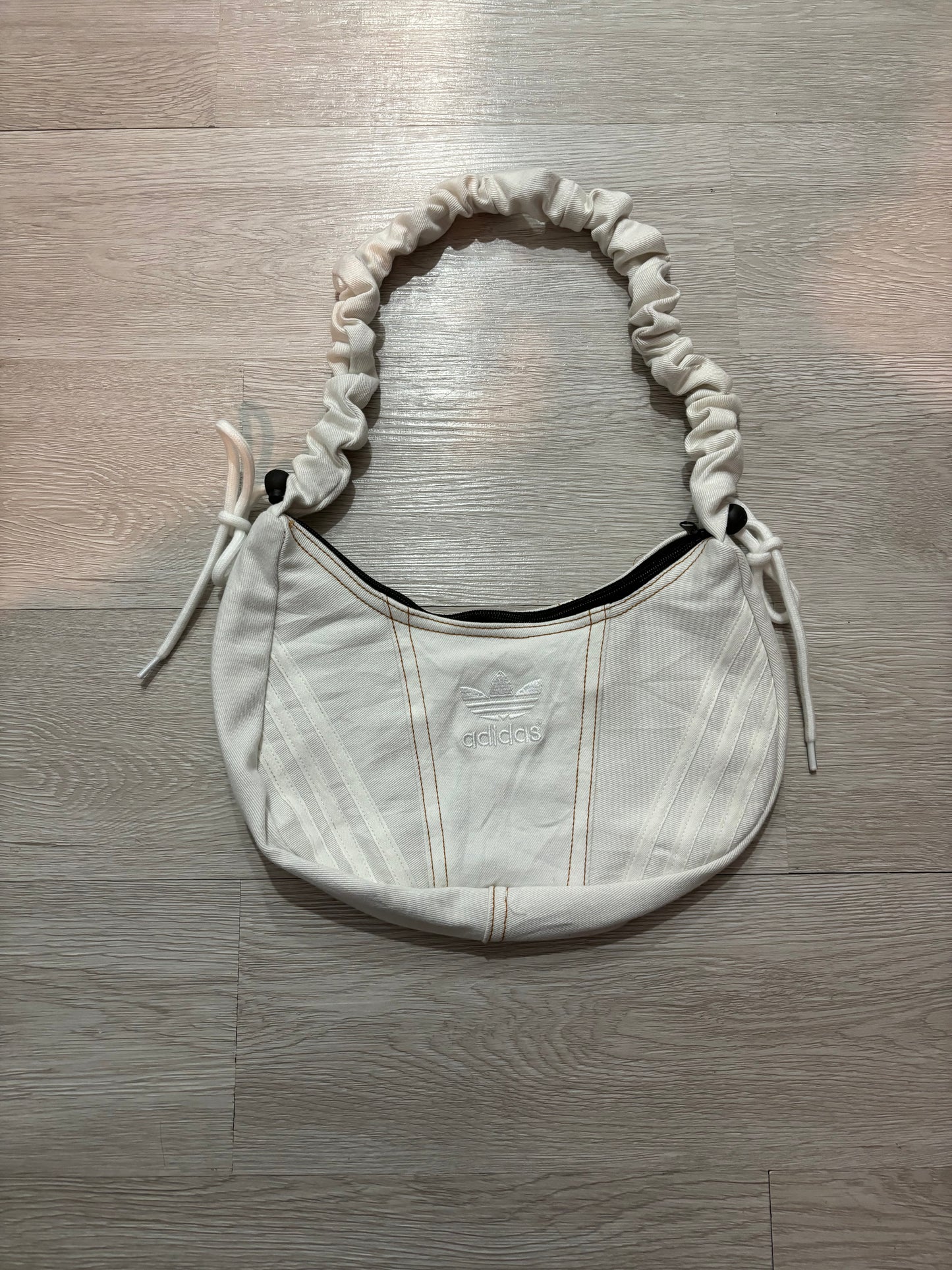 Adidas Remake Bag (米白)