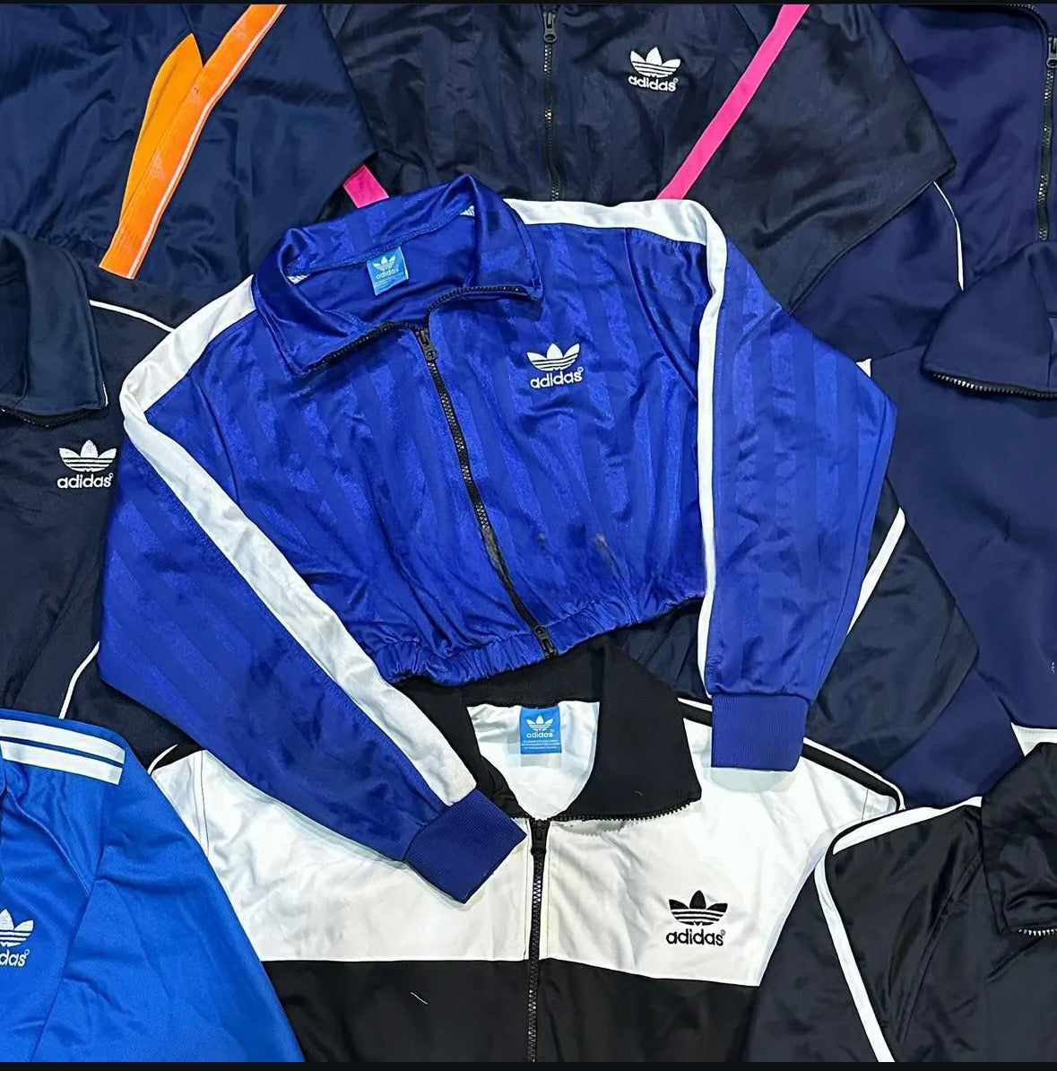 TH007 Adidas Crop Jacket