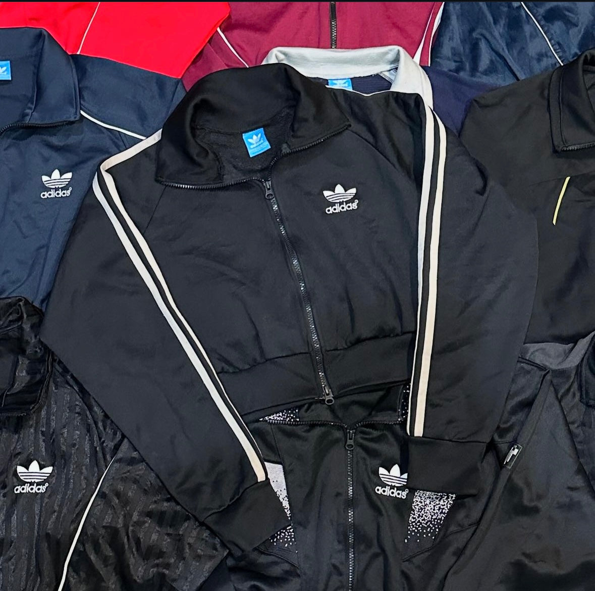TH007 Adidas Crop Jacket
